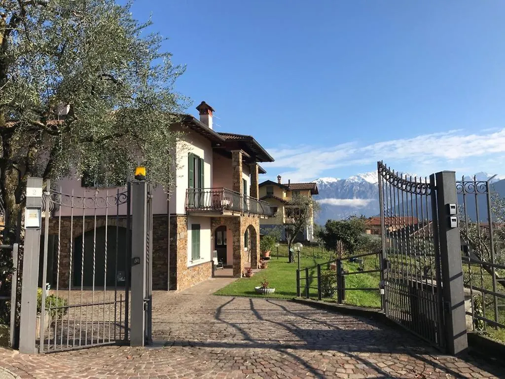 Villa The Princess Lenno 0*,
